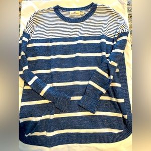 Vineyard Vines Sweater
